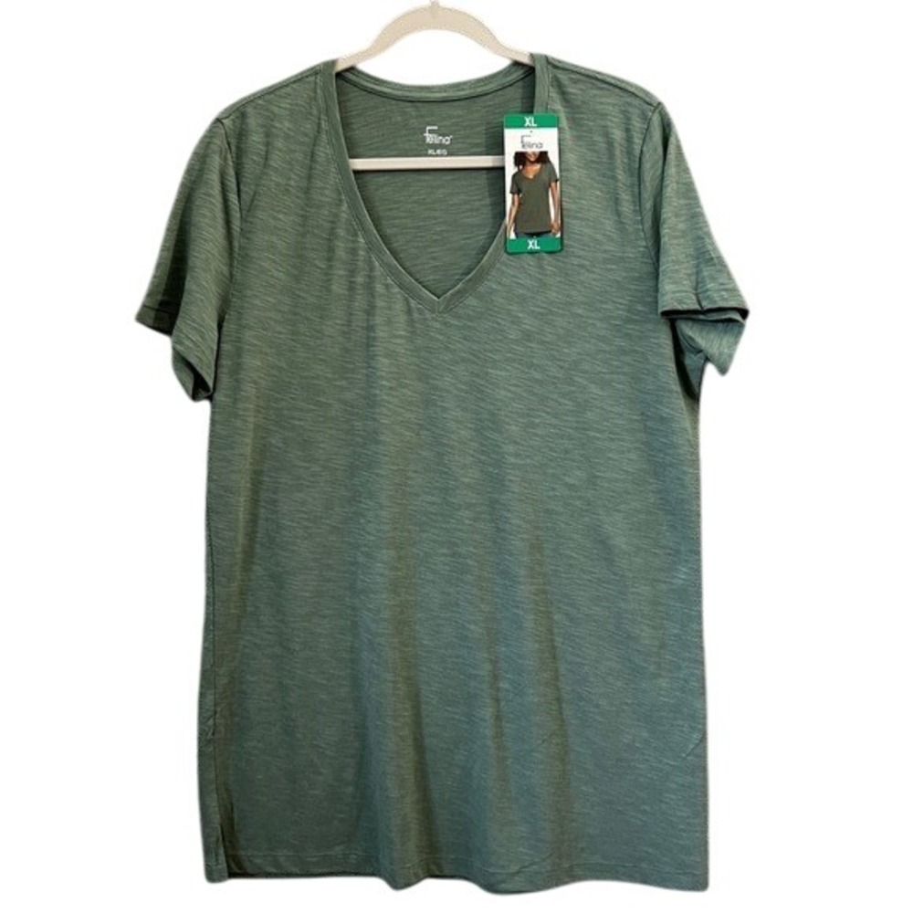 Womens XL Felina Green Laurel Wreath Short Sleeve Slub Jersey V-Neck T-Shirt‎
